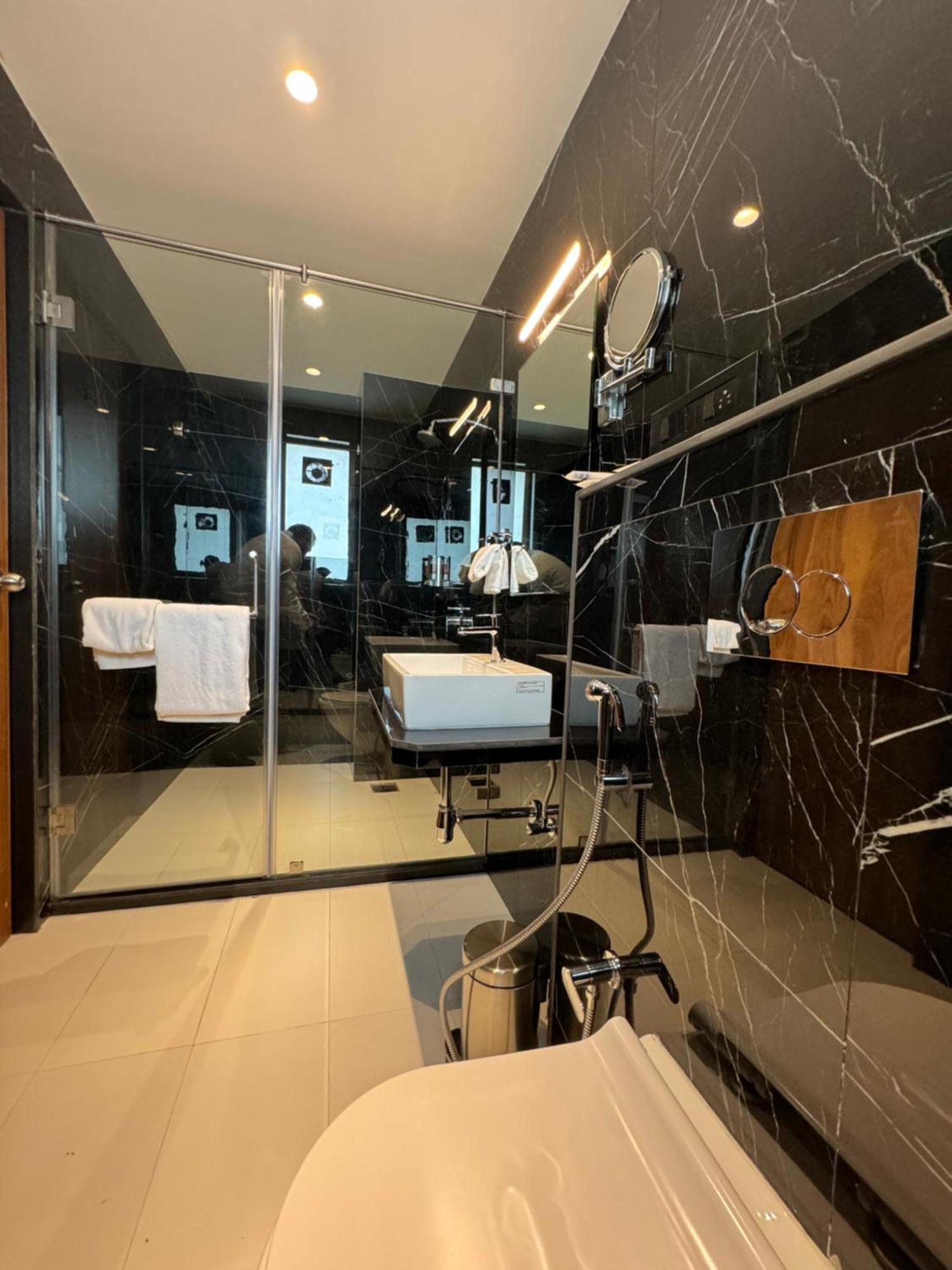 Hotel Mumbai House, Malad المظهر الخارجي الصورة